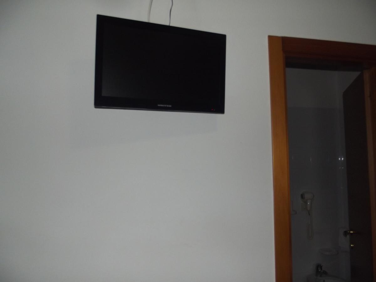 Hotel Sabbia D'Oro Pineto Exteriör bild